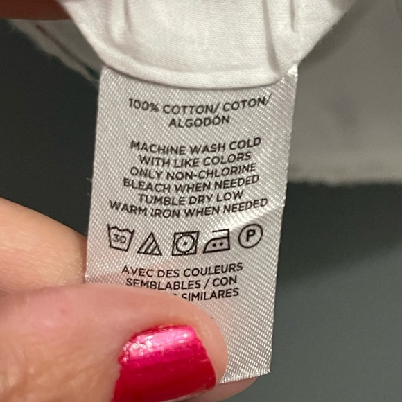 Loft Outlet, spring floral print, v-neck office top size Medium - Picture 13 of 16